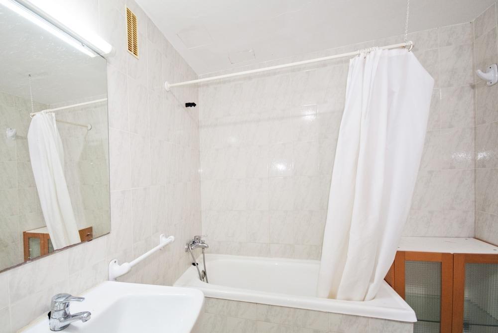 Apartamentos Llevant Port de Pollença Extérieur photo